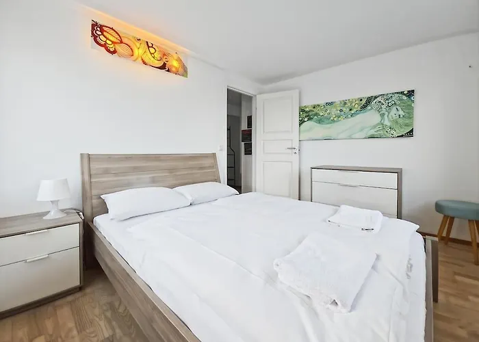 דירה 2br By - Pedersgata 55 *